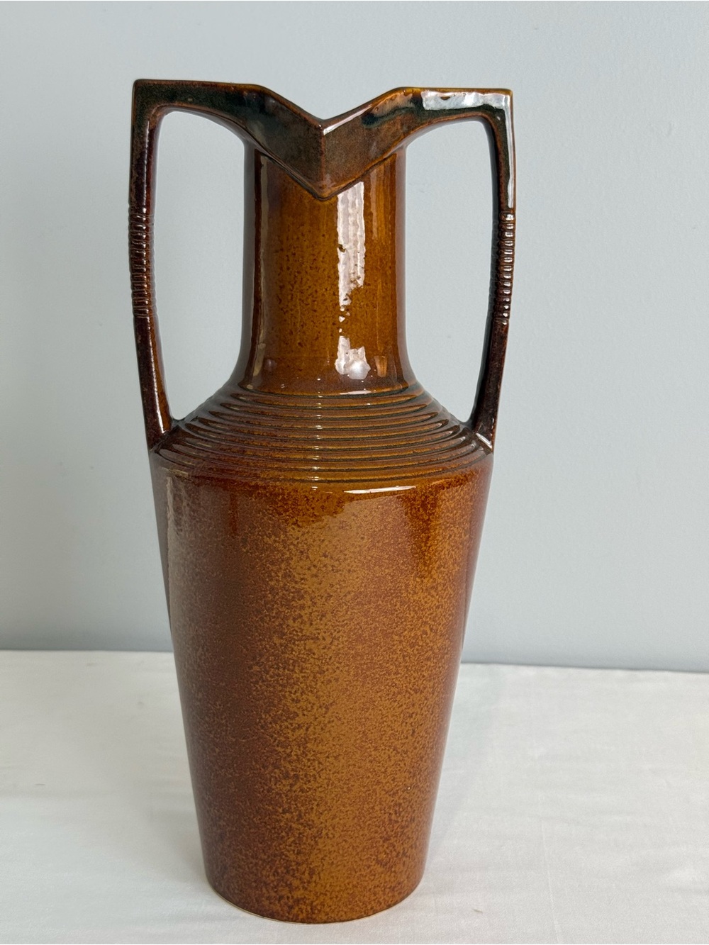 Grecian Amphora Egyptian Revival Vase Art Deco Brown 4688P Pottery Vase
